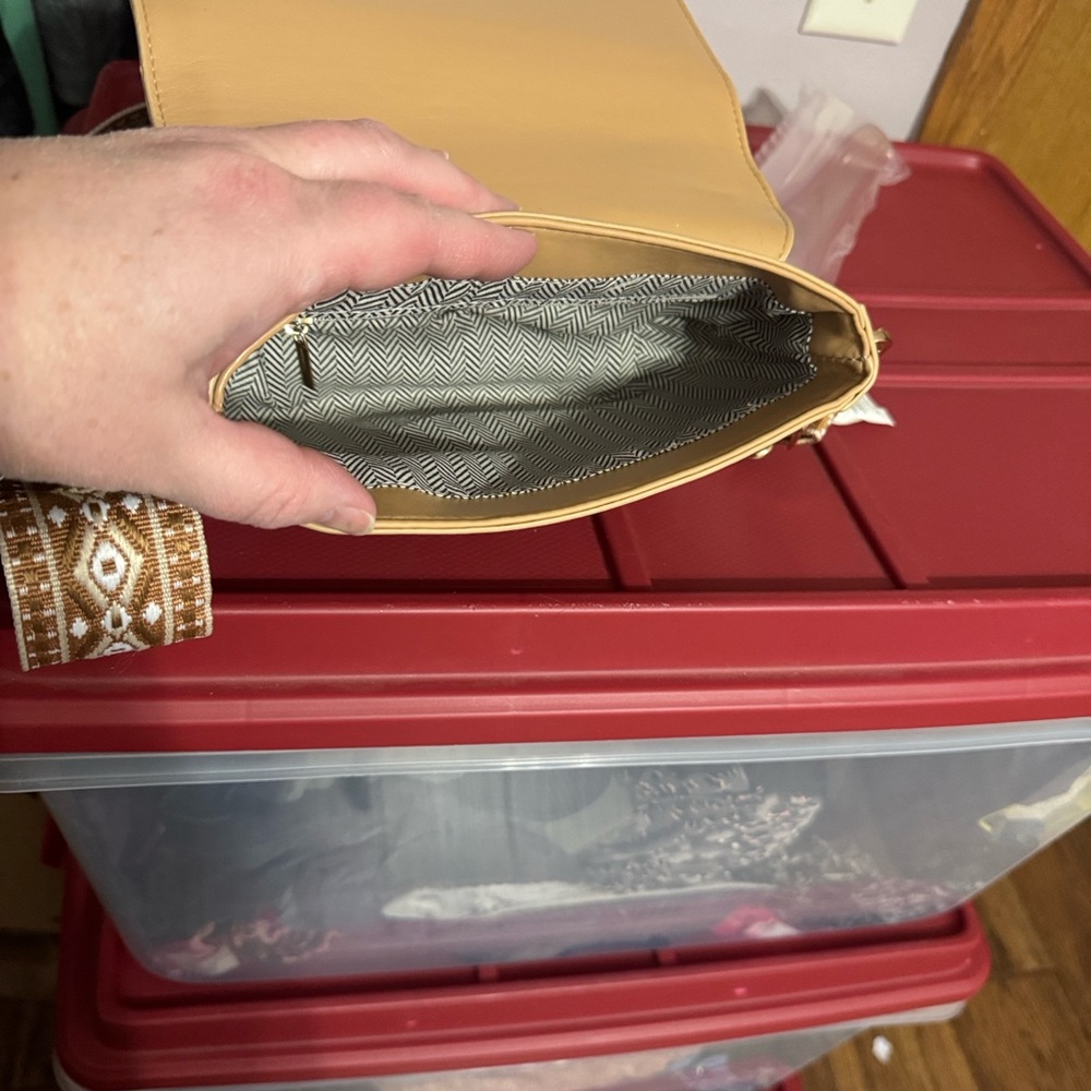 Tan Crossbody Bag with Patterned Strap - Picture 7 of 10